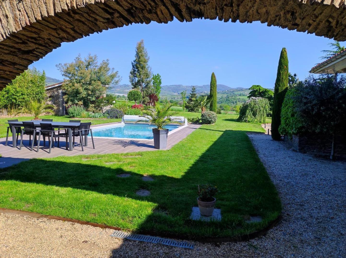 Saint-Joseph  Relais De Navon B&B 외부 사진